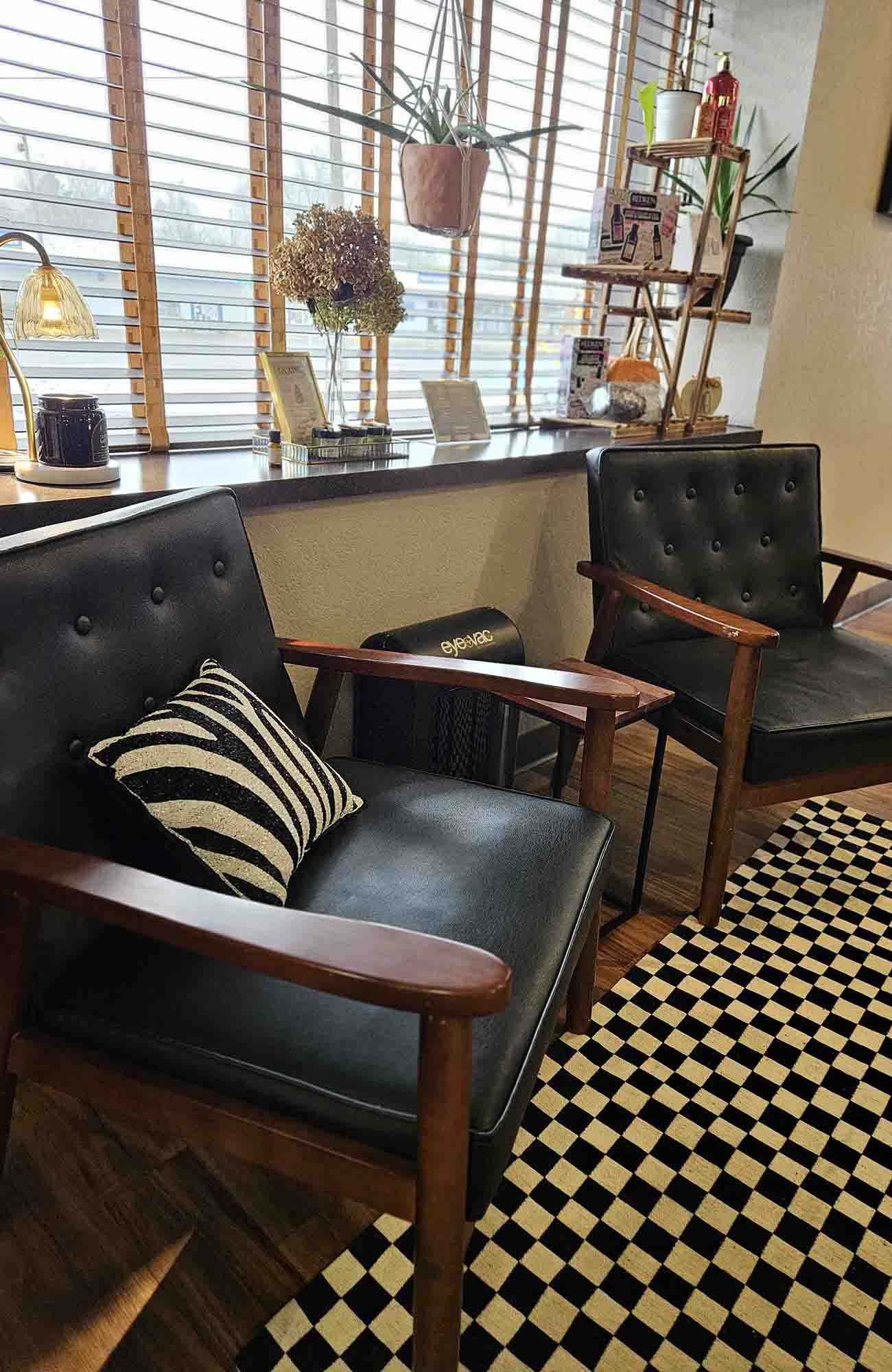 nirvana-about-us-lounge